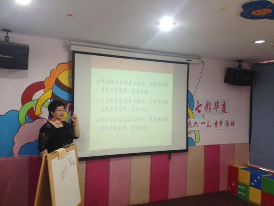 嬰智貝佳長(zhǎng)寧園智慧父母學(xué)堂第一講圓滿結(jié)束！